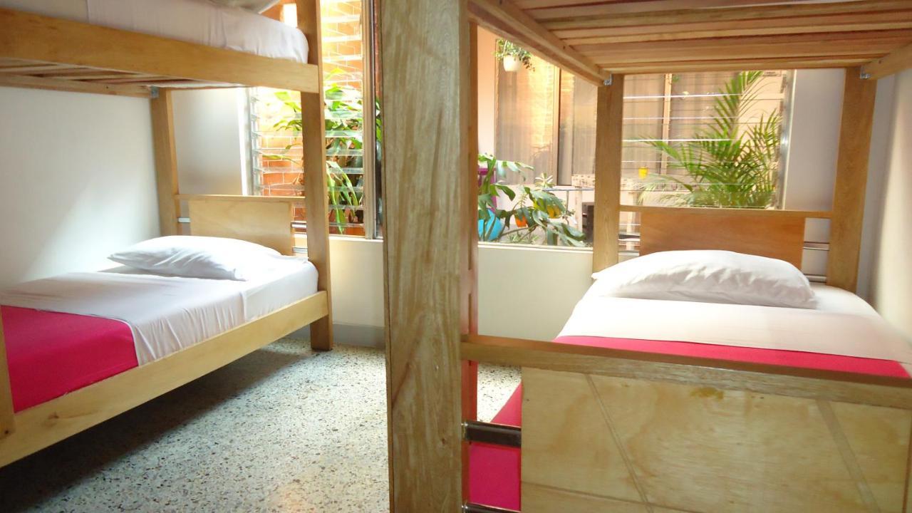 Iris Hostel Medellín Exteriér fotografie